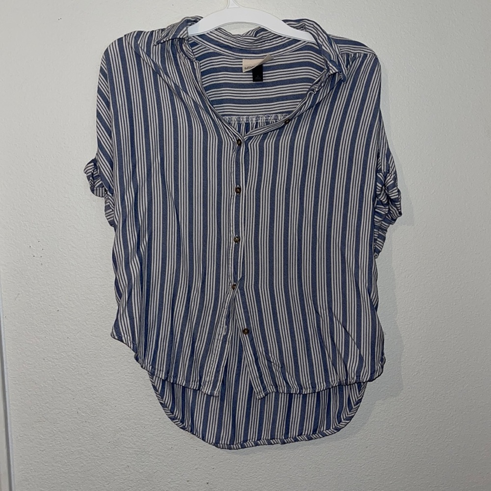 stripped blue button up